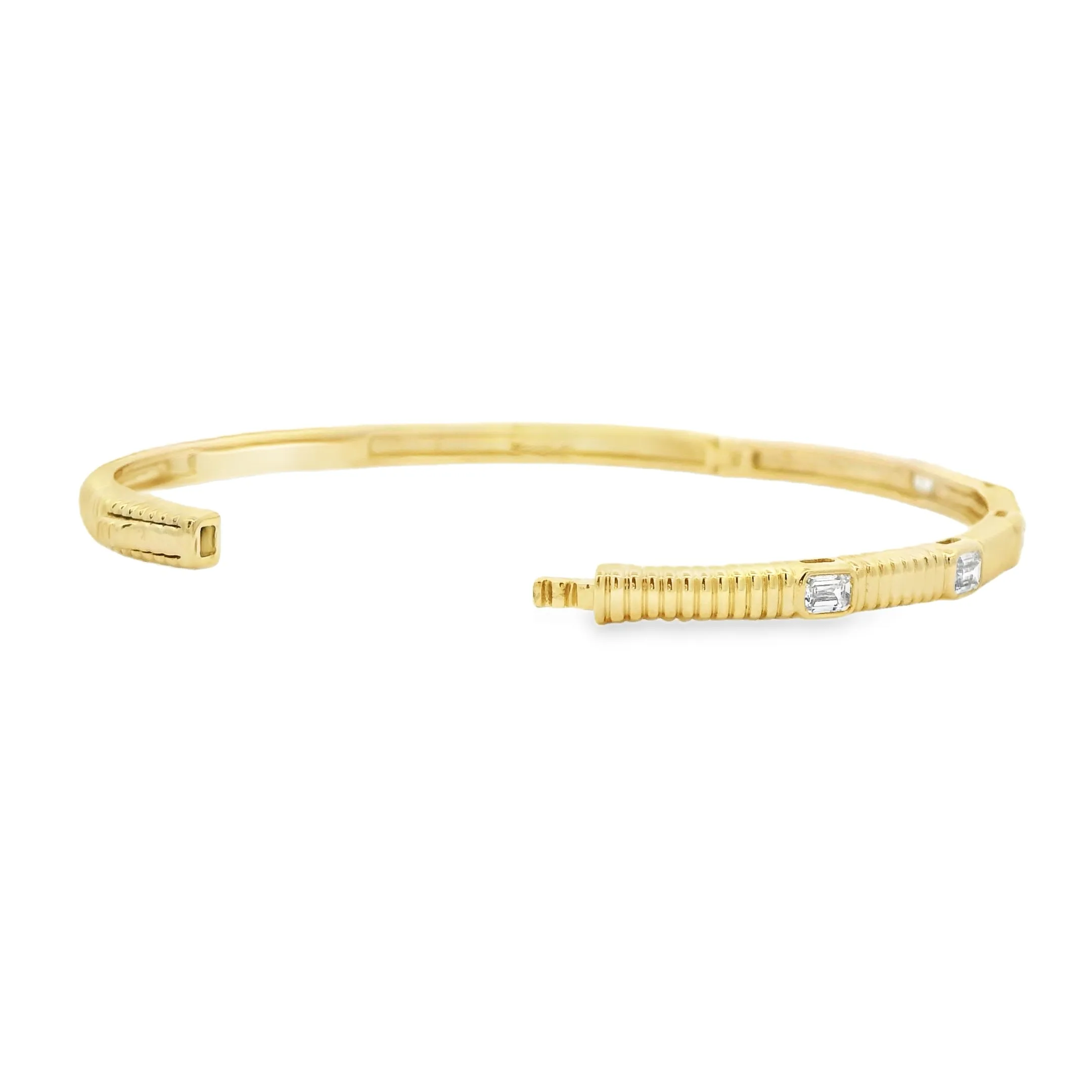 Ribbed Diamond Bangle