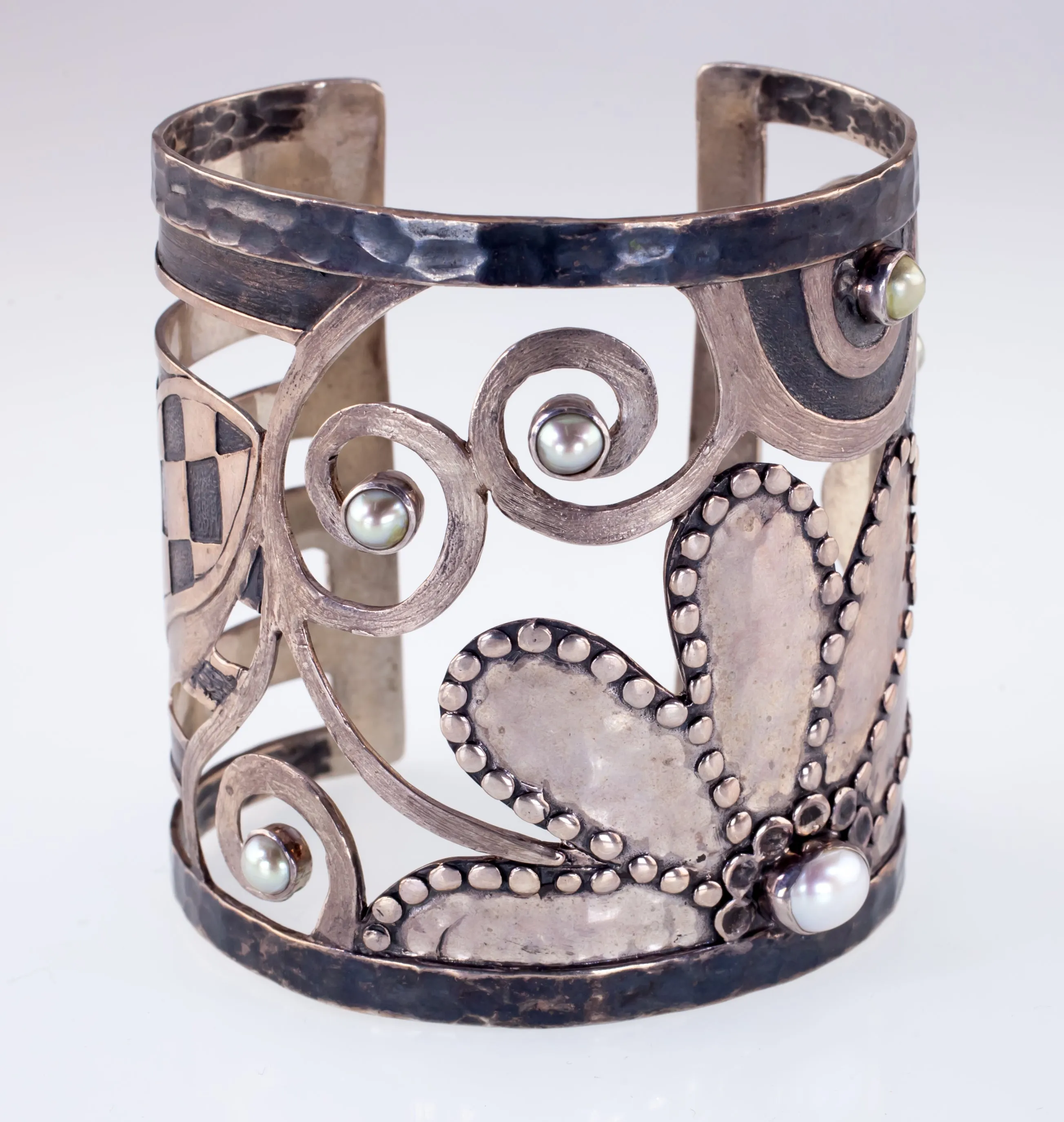 RÁNE Wide Pearl and Sterling Silver Cuff Bracelets 73.8g