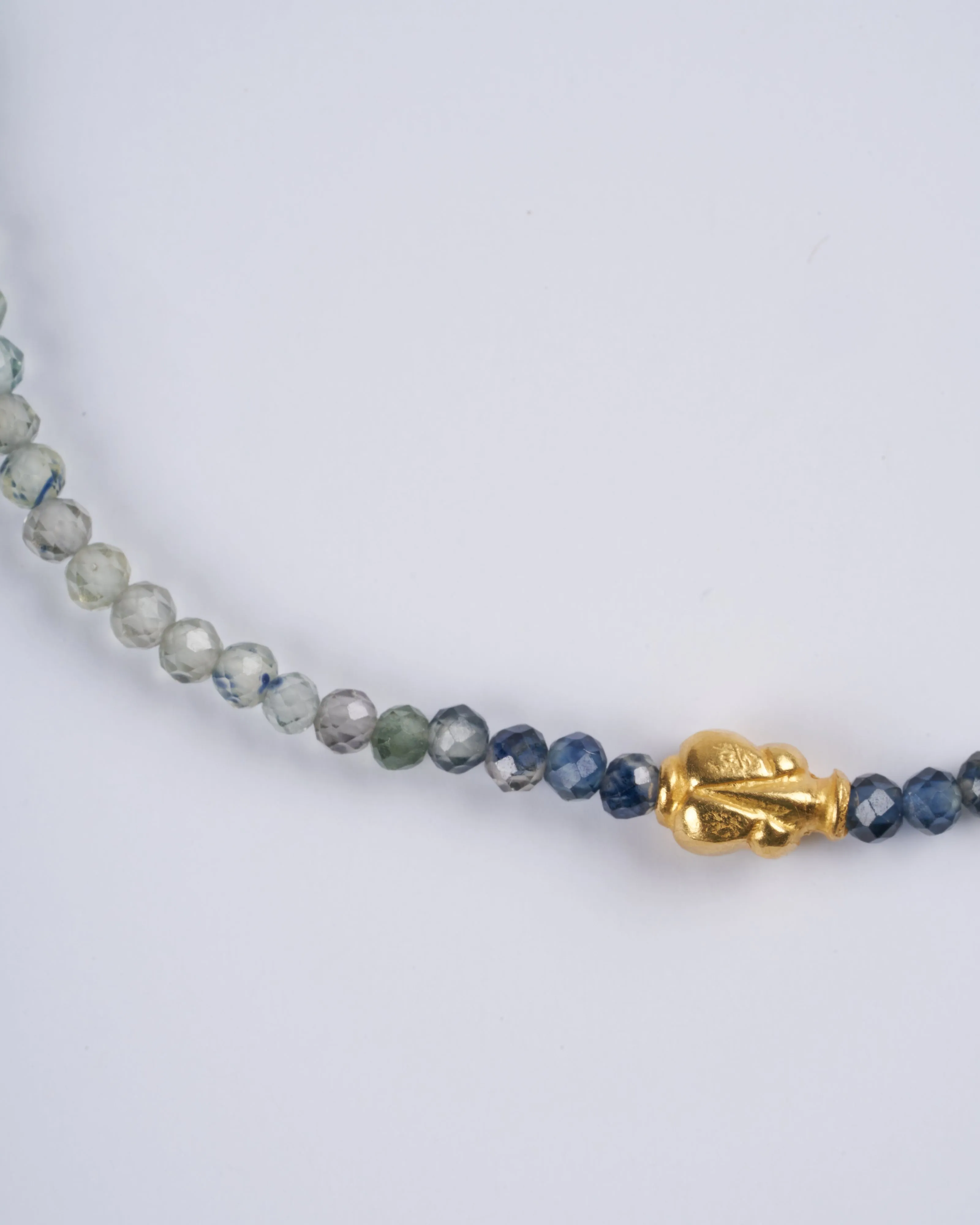 sapphire and 18k yellow gold lotus beaded bracelet