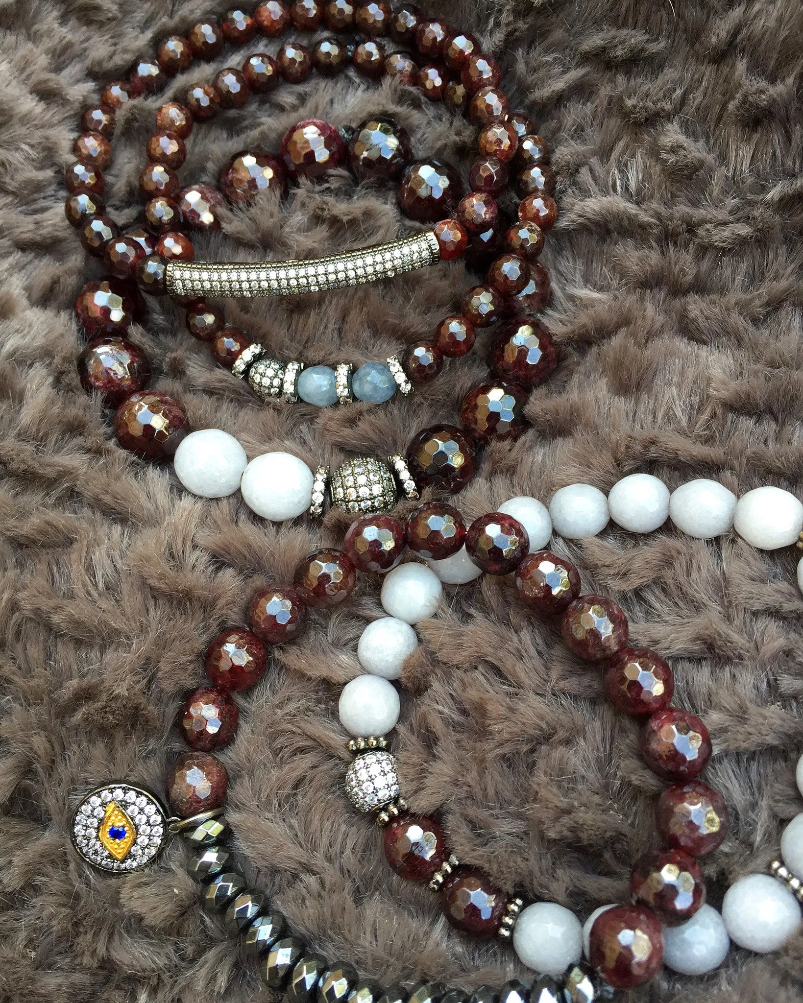 SKYLER GUNMETAL garnet/gray jade