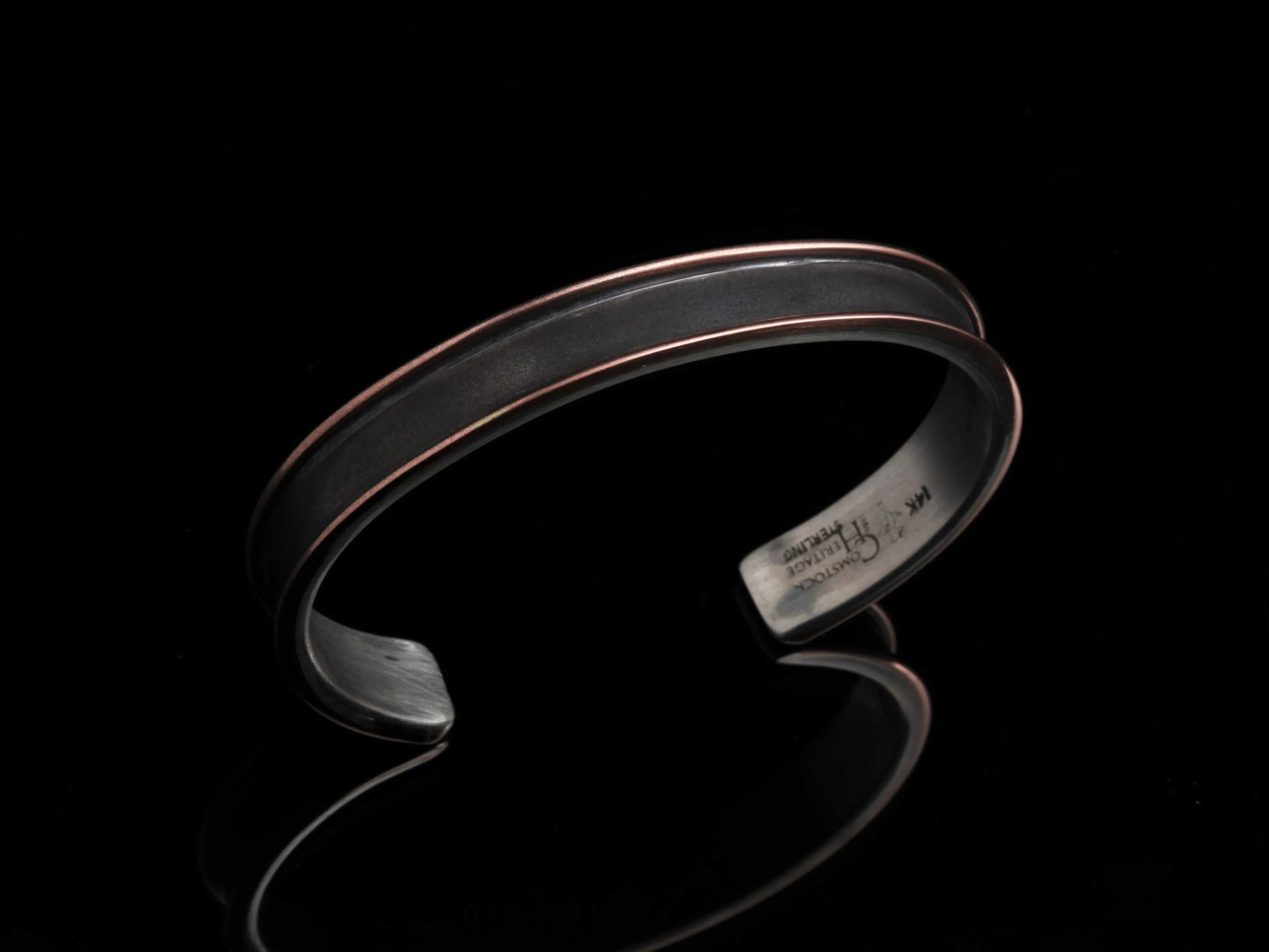 SM Pebble Cuff 14k, Two Sizes