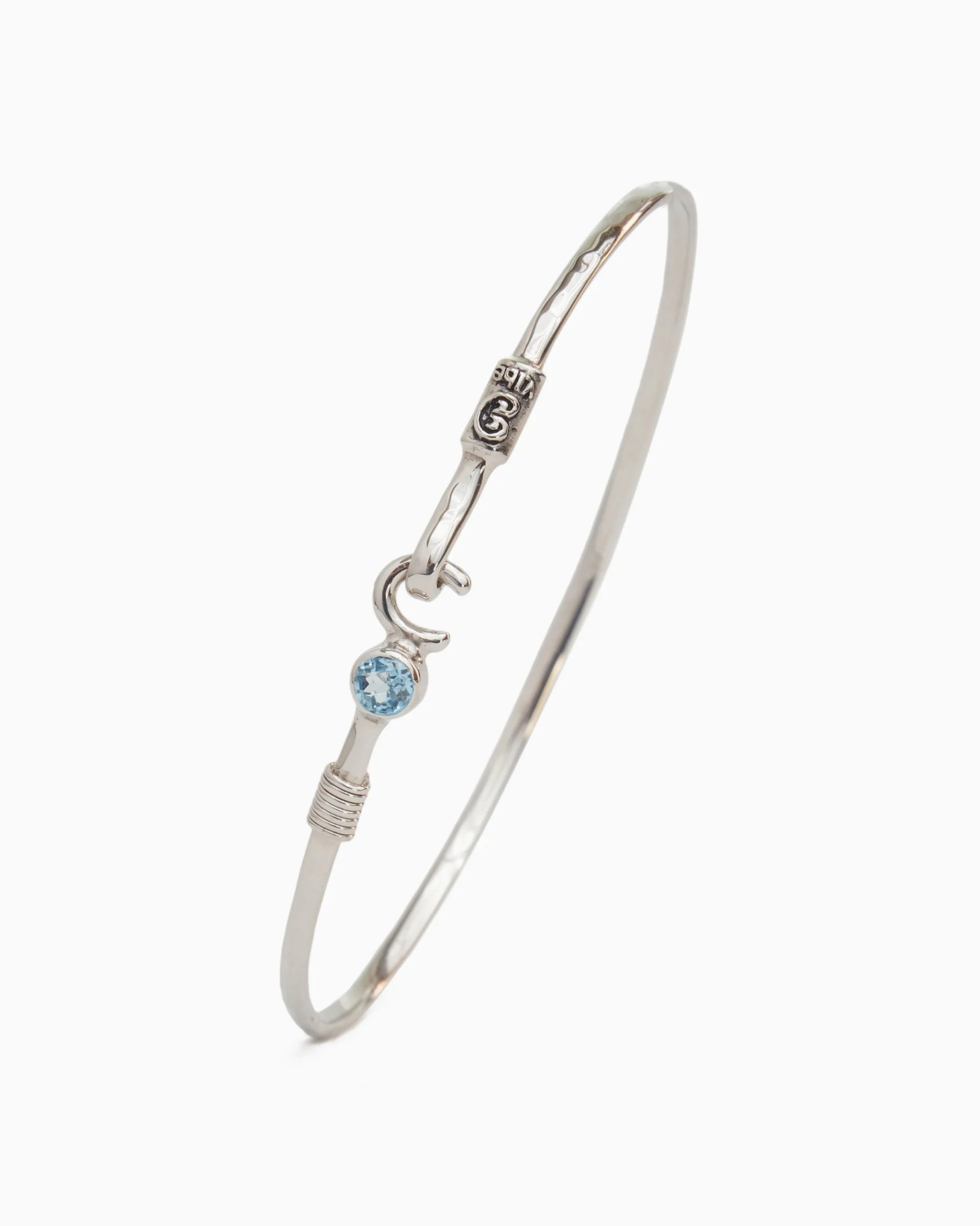 The Hook Bracelet with Stone, 2mm - Hampton Blue Topaz