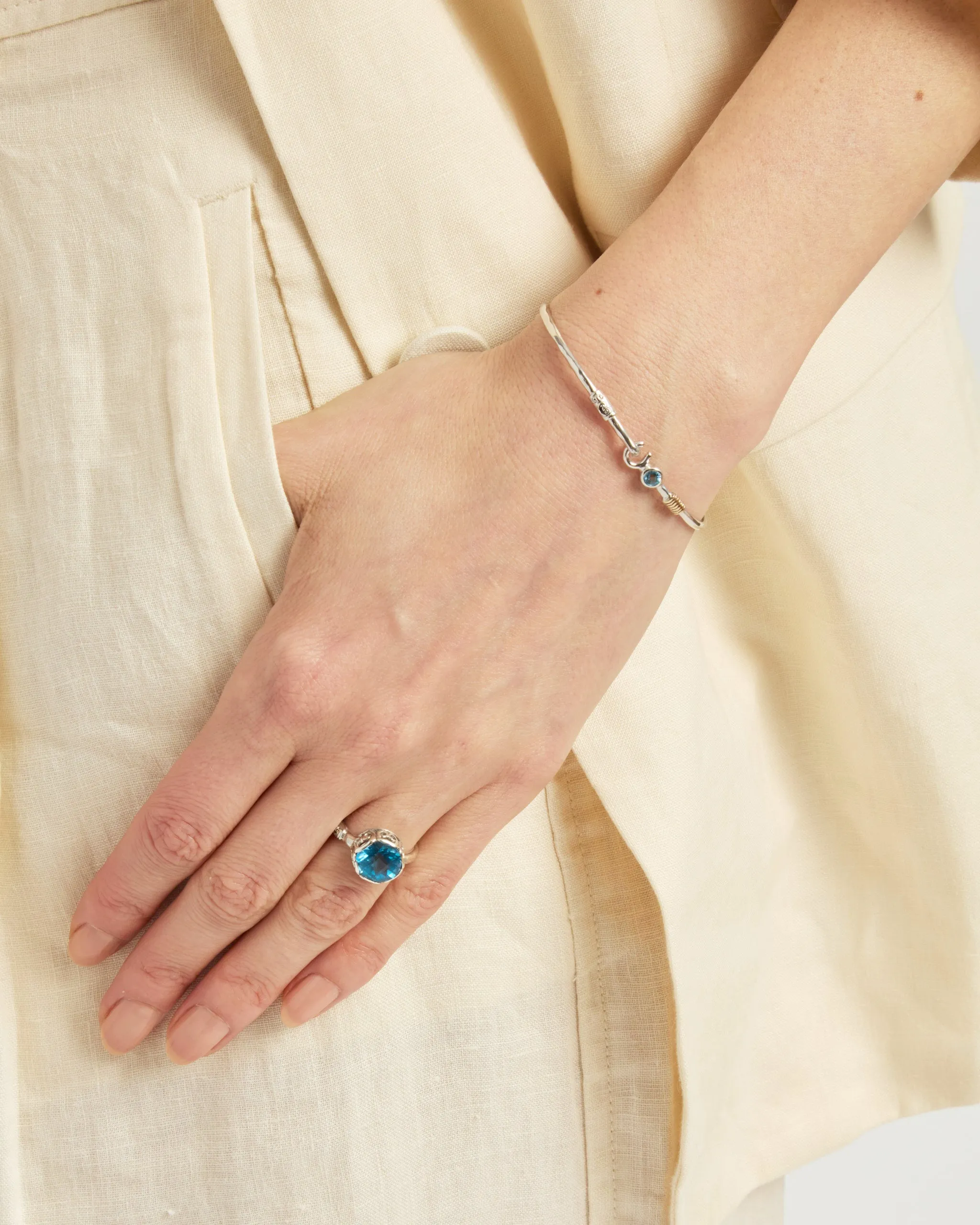 The Hook Bracelet with Stone, 2mm - Hampton Blue Topaz