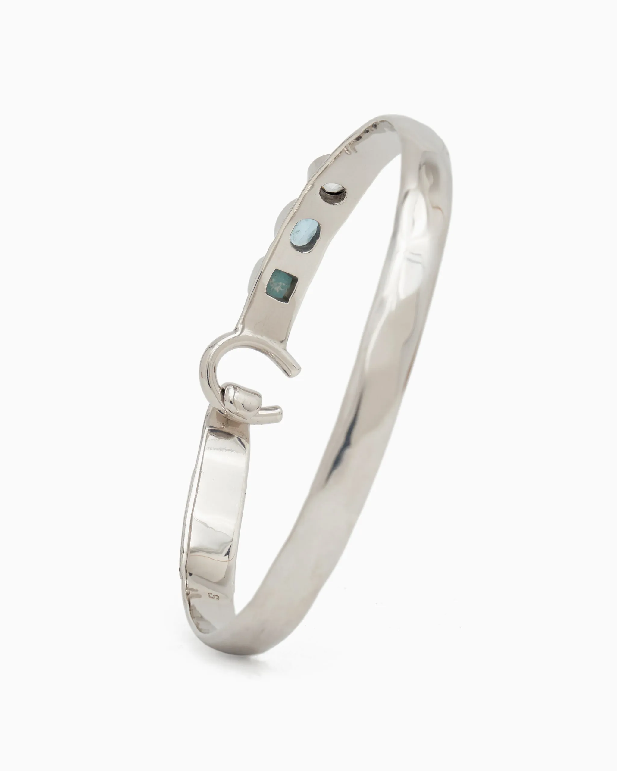 The Hook Bracelet with Triple Stones, 6mm - London Blue Topaz/Hampton Blue Topaz/White Zircon