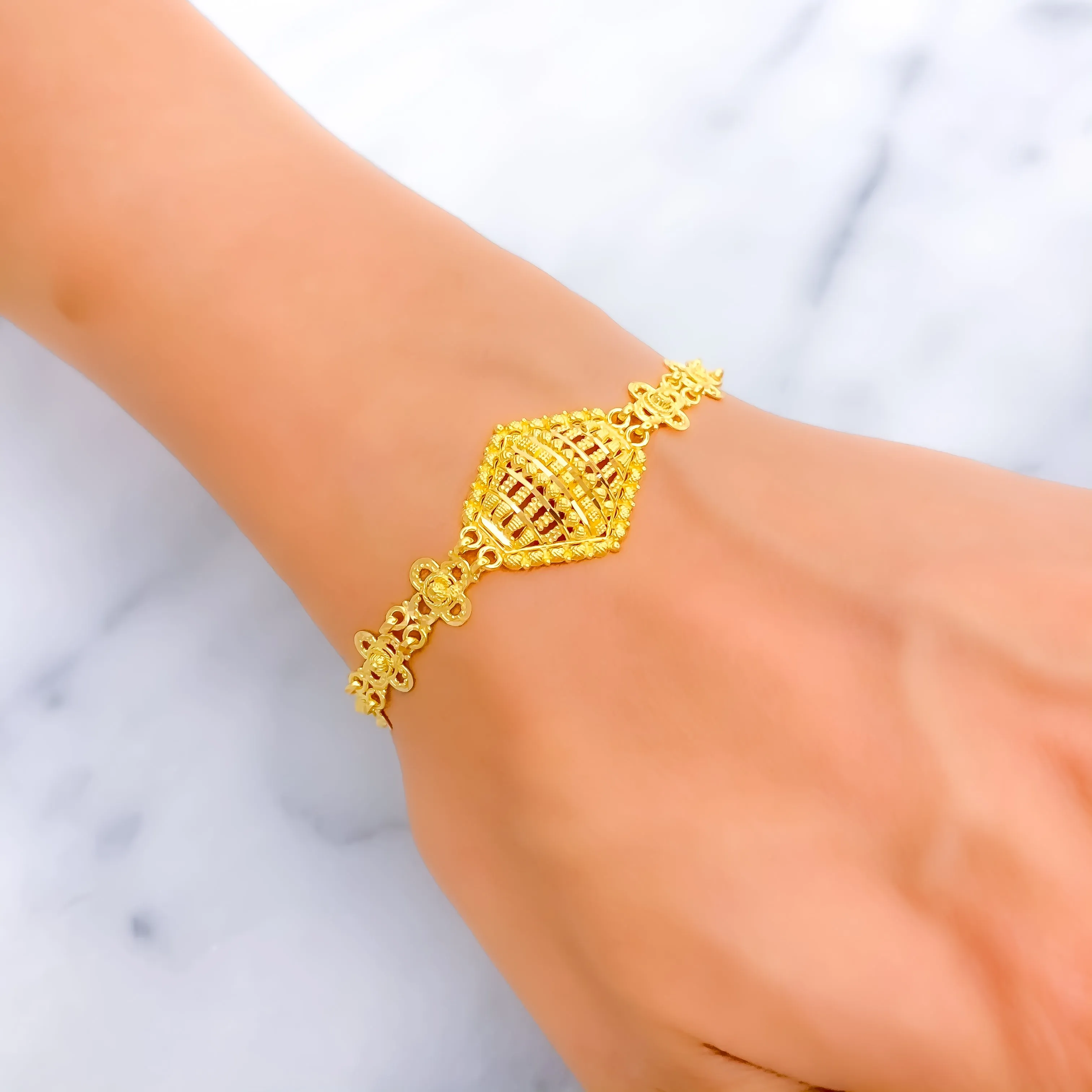 Upscale Fashionable 22k Gold Bracelet