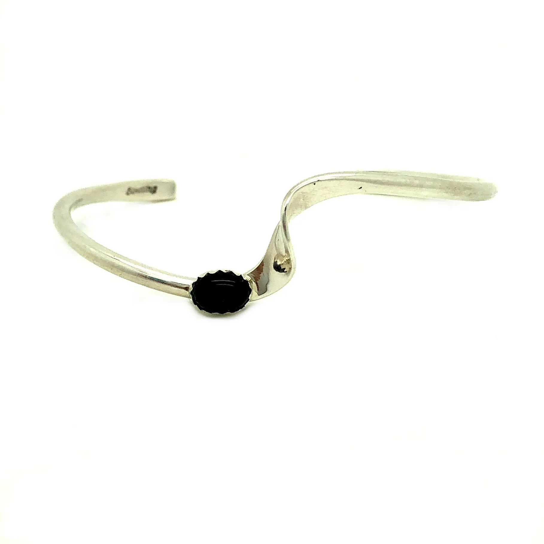 Wavy Black Onxy Bracelet